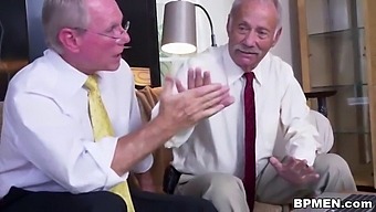 Ivy Rose, A Well-Endowed University Student, Came To Pleasure And Have Sex With An Elderly Gentleman