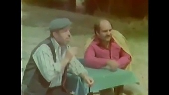 Vintage Türk Karıları Salaim Day Ve Azu Okay Ile Günahkar Zevklere Dalıyor