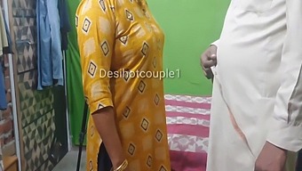 印度女人用性爱换取免费的剪裁服务