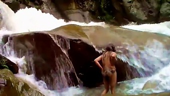 Lilyan'S Erotic Desires In The Water